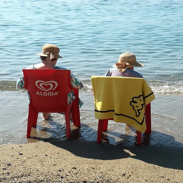 Spiaggia allo Scaletto delle Fornaci Residenza Protetta Bagnasco | Opere Sociali Servizi Savona