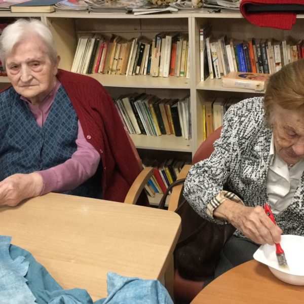 Giornate con l'artista Imelda Bassanello Residenza Sanitaria Assistenziale Santuario | Opere Sociali Servizi Savona