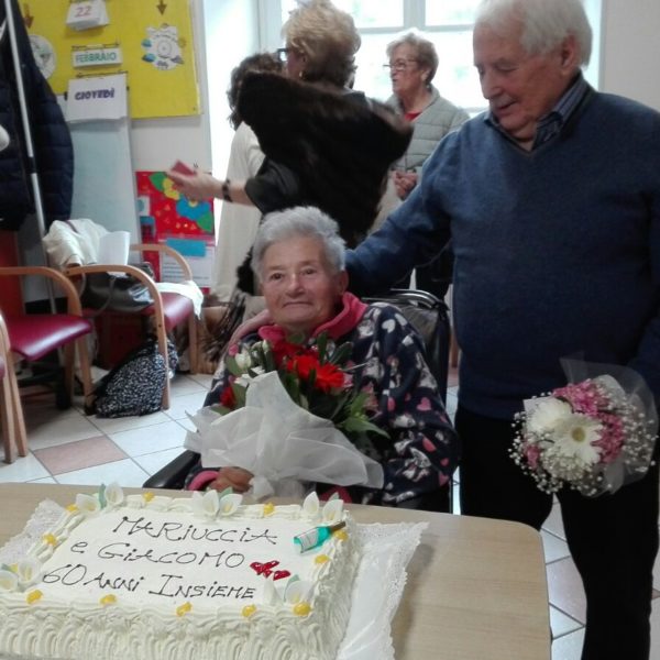 60 anni di matrimonio alla Residenza Sanitaria Assistenziale Santuario - Opere Sociali Servizi Savona