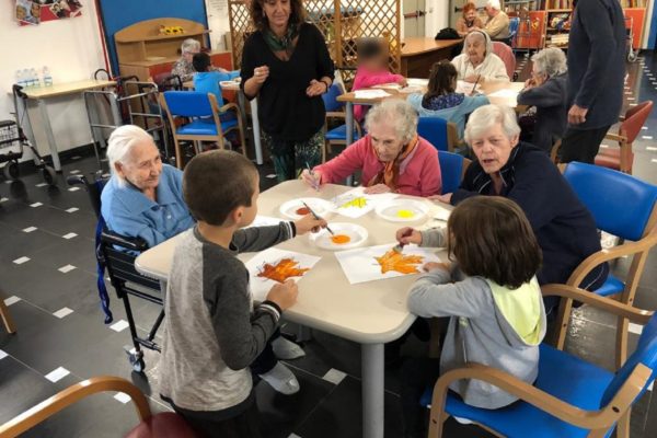 Progetto Insieme a nonno Felice - Scuola Primaria Santuario e RP Santuario - Opere Sociali Servizi Savona